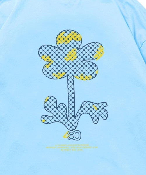430（フォーサーティ）の「mlt5653- NF BIG LOVE FLOWER L-S TEE カットソー(26-128)（Tシャツ/カットソー・メンズ・ブラック系その他/アッシュ/サックスブルー/ブラック/ネイビー/グリーン/ホワイト・3/2/1/0）」の11枚目の写真