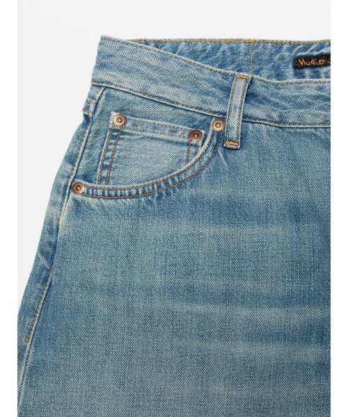 Nudie Jeans(ヌーディージーンズ)の「Nudie Jeans/ヌーディージーンズ Sonic Sue / ルーズフィットAラインレッグジーンズ / Blue Wave / レングス28(デニムパンツ・レディース・ライトインディゴブルー・25/26/27/28)」の6枚目の写真
