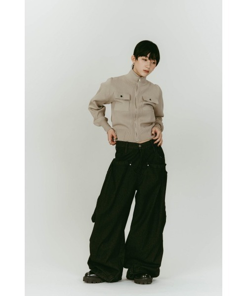 Knuth Marf(クヌースマーフ)の「cling drape denim pants(unisex)(デニムパンツ・レディース・ブラック・X-SMALL/SMALL/MEDIUM)」の5枚目の写真