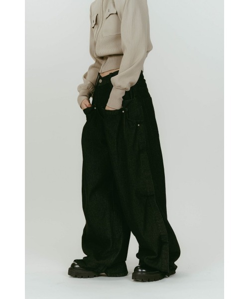 Knuth Marf(クヌースマーフ)の「cling drape denim pants(unisex)(デニムパンツ・レディース・ブラック・X-SMALL/SMALL/MEDIUM)」の3枚目の写真
