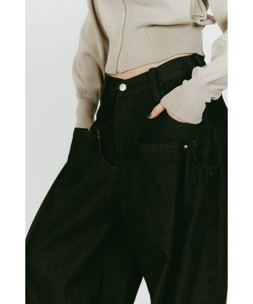 Knuth Marf(クヌースマーフ)の「cling drape denim pants(unisex)(デニムパンツ・レディース・ブラック・X-SMALL/SMALL/MEDIUM)」の8枚目の写真