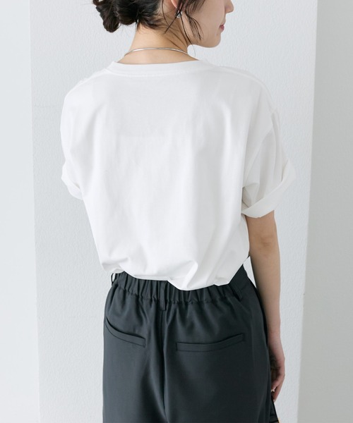 PUAL CE CIN（ピュアルセシン）の「アソートフォトプリントTシャツ（Tシャツ/カットソー・レディース・グレー/オフホワイト・FREE）」の5枚目の写真