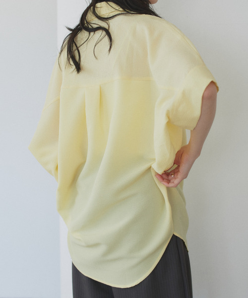 Eclat one(エクラワン)の「【Eclat one】スキッパー カラー ワイドシルエット シャツ(シャツ/ブラウス・レディース・ミント/イエロー/ネイビー/オフホワイト・M)」の9枚目の写真