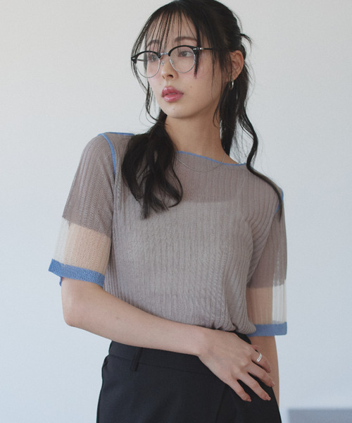 Eclat one(エクラワン)の「【Eclat one】シアー バイカラー 半袖 カットソー ◎(Tシャツ/カットソー・レディース・イエロー/グレー/オフホワイト・M)」の4枚目の写真