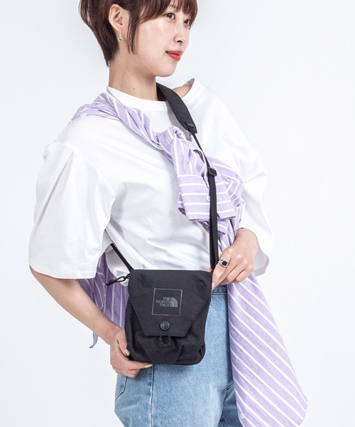 THE NORTH FACE(ザノースフェイス)の「【THE NORTH FACE/ザ・ノースフェイス】ユニセックス 斜め掛けバッグ ショルダーバッグ(ショルダーバッグ・メンズ・ブラック・FREE)」の7枚目の写真