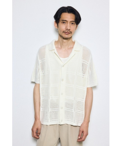 AZUL by moussy（アズールバイマウジー）の「スクエアパターンニットメッシュシャツ　メッシュトップス　羽織　春服　夏服　秋服　メッシュニット　サマーニット（シャツ/ブラウス・メンズ・ベージュ/ブラック/オフホワイト・MEDIUM/LARGE）」の4枚目の写真