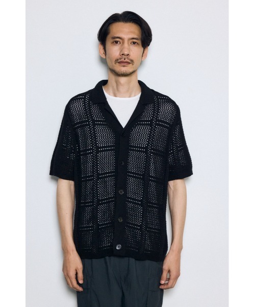 AZUL by moussy（アズールバイマウジー）の「スクエアパターンニットメッシュシャツ　メッシュトップス　羽織　春服　夏服　秋服　メッシュニット　サマーニット（シャツ/ブラウス・メンズ・ベージュ/ブラック/オフホワイト・MEDIUM/LARGE）」の17枚目の写真
