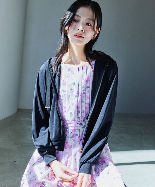TOCCA（トッカ）の「SEA BLUE ドレス（ワンピース・レディース・ピンク系5/グレー系5・0/2/4/6）」の4枚目の写真
