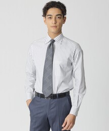 Paul Stuart(�|�[���X�`���A�[�g)�́yNikkei magazine�f�ځz���C�����I�b�N�X�X�g���C�v�`�F���V�[�J���[�h���X�V���c(�r�W�l�X�V���c)