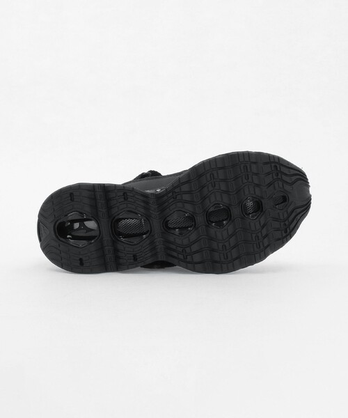 MIZUNO(ミズノ )の「<MIZUNO> WAVE/P Strap(スニーカー・レディース・ブラック/ダークグレー・26.5cm/23.5cm/25.5cm/24.5cm)」の10枚目の写真