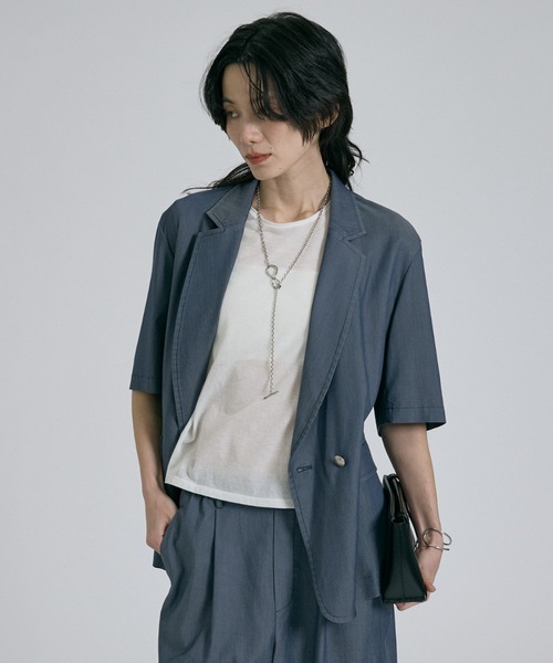 qualite（カリテ）の「シアーノースリーブT　春服　夏服　オフィスカジュアル（タンクトップ・レディース・ブラック/クリーム/オフホワイト・フリー）」の22枚目の写真