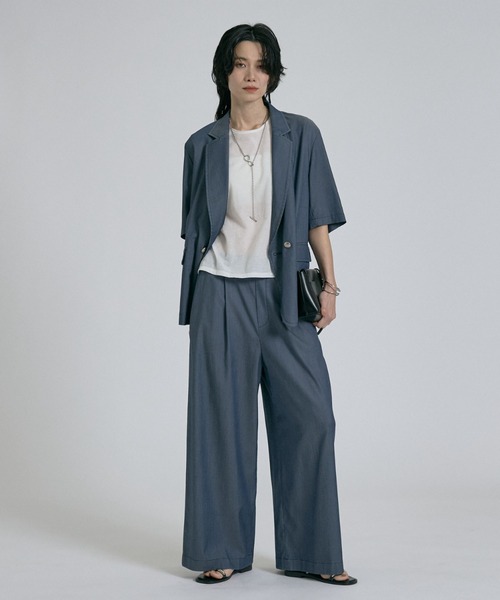 qualite（カリテ）の「シアーノースリーブT　春服　夏服　オフィスカジュアル（タンクトップ・レディース・ブラック/クリーム/オフホワイト・フリー）」の21枚目の写真