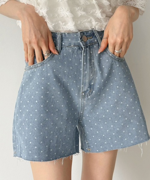 Jewelobe(ジュエローブ)の「ミニドットデニムパンツ(その他パンツ・レディース・ブルー/サックスブルー・S/M)」の2枚目の写真