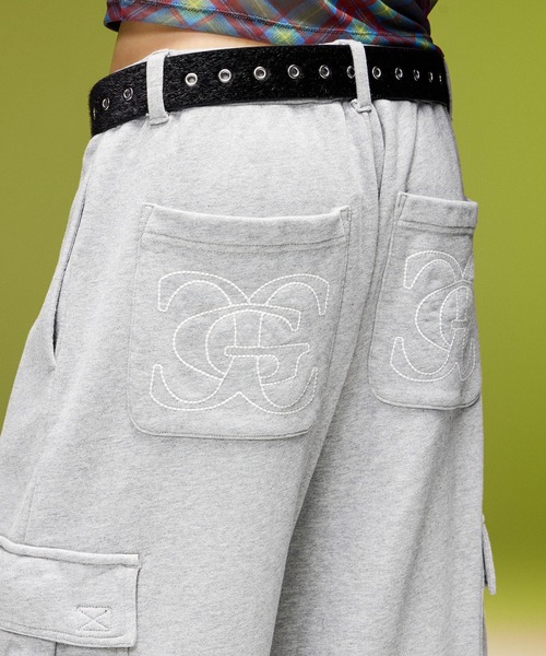 X-girl(エックスガール)の「EMBLEM POCKET 2WAY BUGGY SWEATPANTS(スウェットパンツ・レディース・アッシュ/ブラック・S/M)」の3枚目の写真
