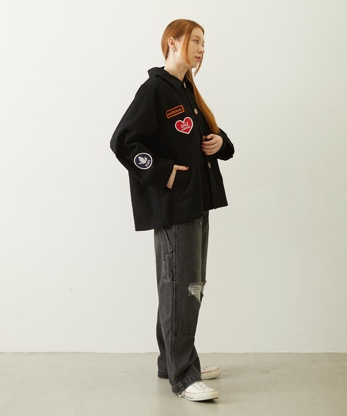 MILKFED.(ミルクフェド)の「PATCH HOODED JACKET(ブルゾン・レディース・ブラック/オフホワイト/ネイビー・S/M)」の6枚目の写真