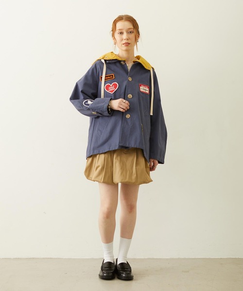MILKFED.(ミルクフェド)の「PATCH HOODED JACKET(ブルゾン・レディース・ブラック/オフホワイト/ネイビー・S/M)」の10枚目の写真