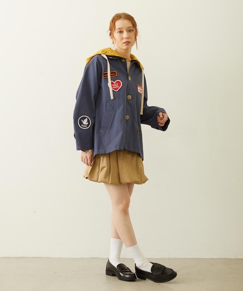 MILKFED.(ミルクフェド)の「PATCH HOODED JACKET(ブルゾン・レディース・ブラック/オフホワイト/ネイビー・S/M)」の12枚目の写真