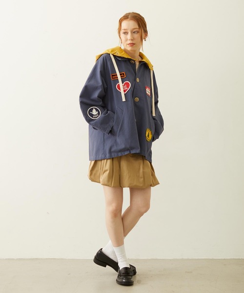 MILKFED.(ミルクフェド)の「PATCH HOODED JACKET(ブルゾン・レディース・ブラック/オフホワイト/ネイビー・S/M)」の15枚目の写真