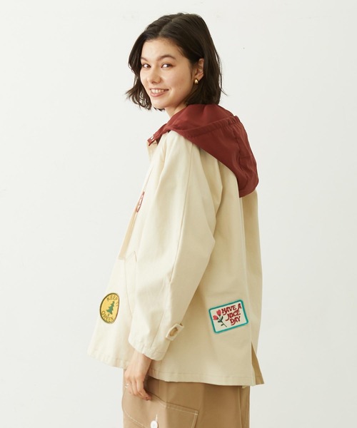 MILKFED.(ミルクフェド)の「PATCH HOODED JACKET(ブルゾン・レディース・ブラック/オフホワイト/ネイビー・S/M)」の22枚目の写真
