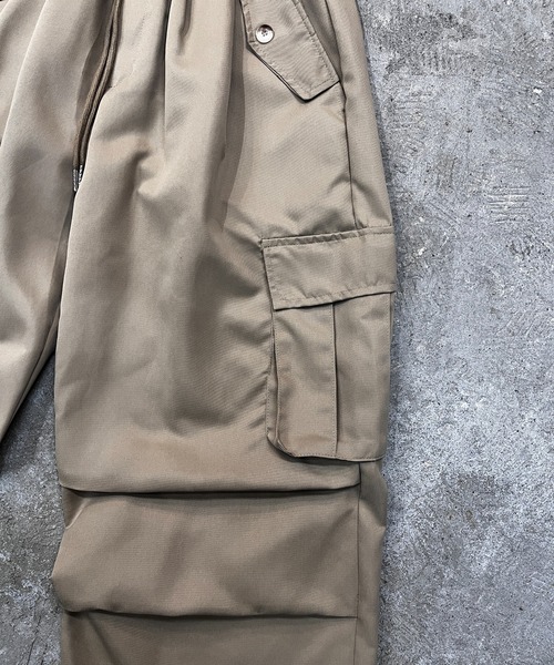 CALIFORNIA OUTFITTERS(カリフォルニア アウトフィッターズ)の「5C12 ワイドカーゴ イージーパンツ(カーゴパンツ・メンズ・ブラック/カーキ/ベージュ・FREE)」の15枚目の写真