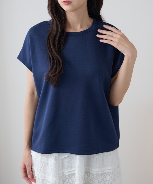 DAYRA(デイラ)の「クルーネック シームレス オーバーサイズ 半袖 トップス(Tシャツ/カットソー・レディース・ホワイト/ブラック/ダークグレー/ネイビー・FREE/S)」の4枚目の写真