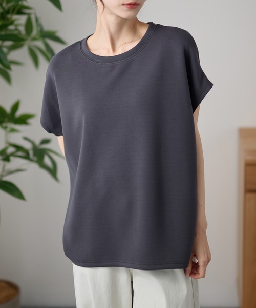 DAYRA(デイラ)の「クルーネック シームレス オーバーサイズ 半袖 トップス(Tシャツ/カットソー・レディース・ホワイト/ブラック/ダークグレー/ネイビー・FREE/S)」の3枚目の写真