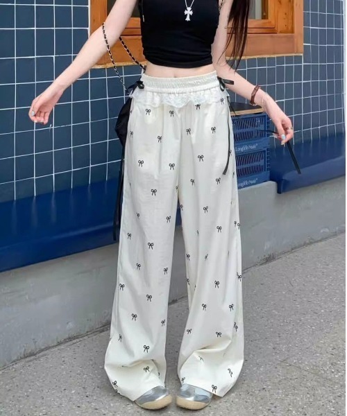 semuse(セミューズ)の「リボンプリントウエストレースリボンワイドパンツ(その他パンツ・レディース・ホワイト/ブラック・FREE)」の3枚目の写真