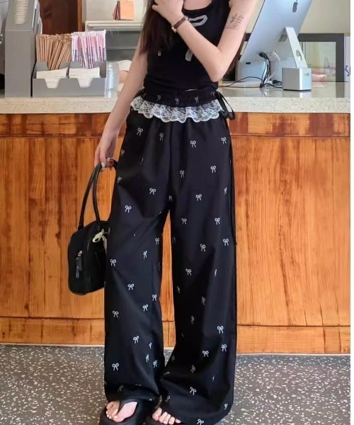 semuse(セミューズ)の「リボンプリントウエストレースリボンワイドパンツ(その他パンツ・レディース・ホワイト/ブラック・FREE)」の10枚目の写真