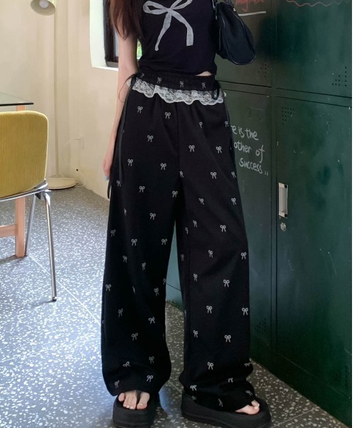 semuse(セミューズ)の「リボンプリントウエストレースリボンワイドパンツ(その他パンツ・レディース・ホワイト/ブラック・FREE)」の15枚目の写真