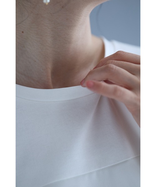 cawaii(カワイイ)の「裾チラチュールのAラインTシャツトップス(Tシャツ/カットソー・レディース・ホワイト/ブラック・FREE)」の13枚目の写真