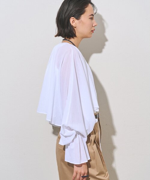 Whim Gazette(ウィムガゼット)の「コットンボレロブラウス(シャツ/ブラウス・レディース・グレイッシュベージュ/オフホワイト・FREE)」の9枚目の写真
