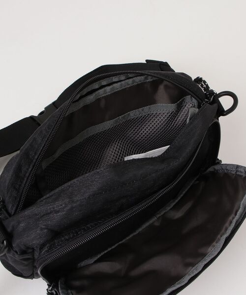 COLEMAN(コールマン)の「コールマン Coleman WALKER POUCH(ボディバッグ/ウエストポーチ・メンズ・その他・ONE SIZE)」の4枚目の写真