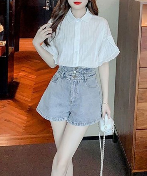 Flugge(フラッジー)の「半袖フリルレースシャツ(シャツ/ブラウス・レディース・ブルー/ホワイト・LARGE/MEDIUM)」の4枚目の写真