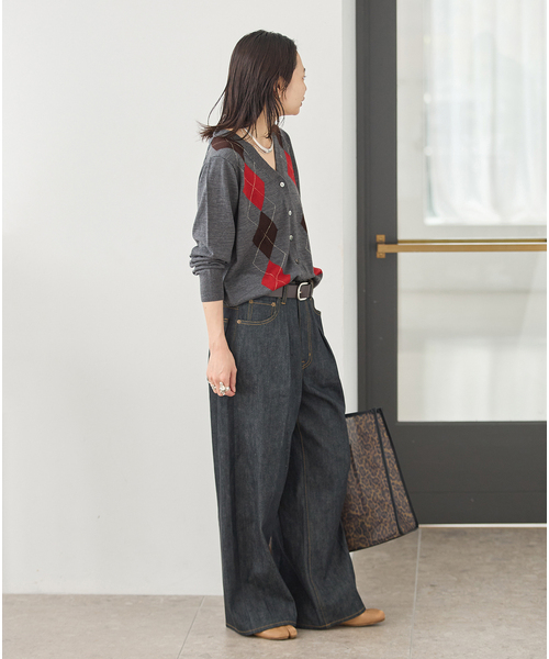 JOURNAL STANDARD(ジャーナルスタンダード)の「ウォッシャブルウール Vカーディガン(カーディガン/ボレロ・レディース・ネイビー/チャコールグレー/チョコ/レッド・FREE)」の16枚目の写真
