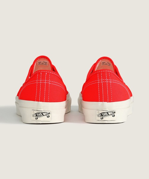 VANS（バンズ）の「VANS PREMIUM オーセンティック / LX Authentic 44 Diva Pink VN000D9NFOC1（スニーカー・メンズ・チェリーレッド・12/11/10.5/10/9.5/9/8.5/8）」の4枚目の写真