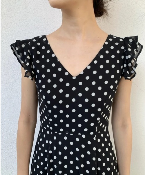 BIRTHDAY BASH(バースデイバッシュ)の「DOT SHEER FRILL SLEEVE DRESS(ドットシアーフリルスリーブドレス)(ワンピース・レディース・ブラック・SMALL)」の5枚目の写真