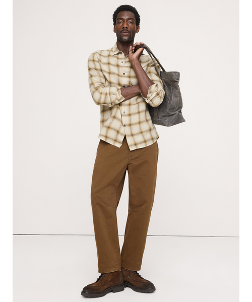 Banana Republic(バナナリパブリック)の「リラックス テーパード チノ(その他パンツ・メンズ・ブラック/ブラウン・30W 30L/31W 30L/32W 30L/33W 30L/34W 30L/28W 30L/29W 30L)」の1枚目の写真