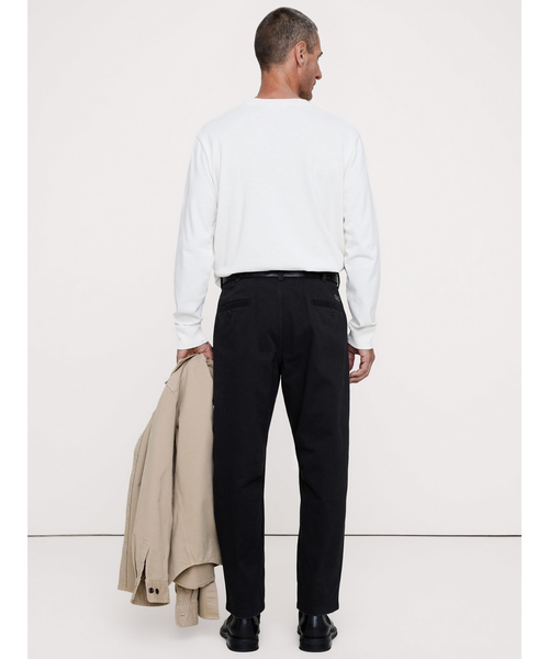 Banana Republic(バナナリパブリック)の「リラックス テーパード チノ(その他パンツ・メンズ・ブラック/ブラウン・30W 30L/31W 30L/32W 30L/33W 30L/34W 30L/28W 30L/29W 30L)」の4枚目の写真