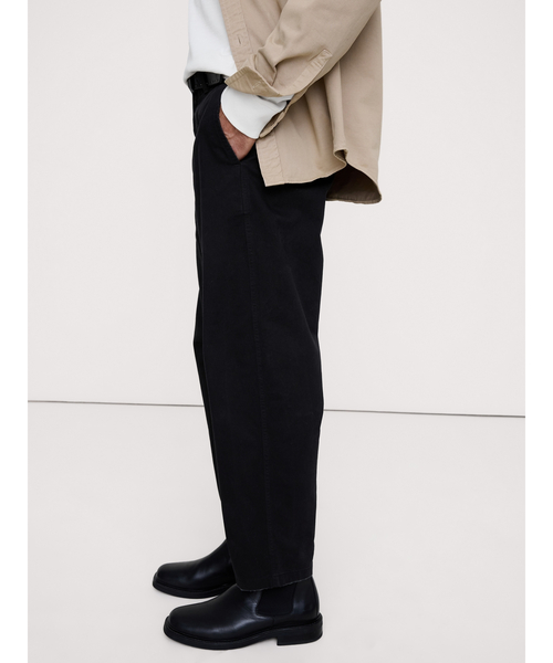 Banana Republic(バナナリパブリック)の「リラックス テーパード チノ(その他パンツ・メンズ・ブラック/ブラウン・30W 30L/31W 30L/32W 30L/33W 30L/34W 30L/28W 30L/29W 30L)」の6枚目の写真