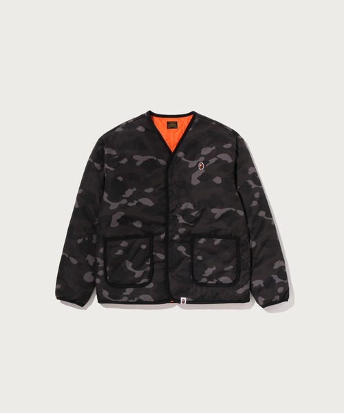 A BATHING APE(アベイシングエイプ)の「COLOR CAMO STA QUILTING REVERSIBLE LIGHT DOWN JACKET(ダウンジャケット/コート・メンズ・ブラック/パープル/ネイビー・X-LARGE/LARGE/SMALL/XX-LARGE/MEDIUM)」の2枚目の写真