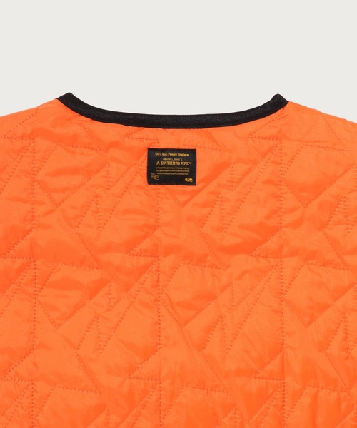 A BATHING APE(アベイシングエイプ)の「COLOR CAMO STA QUILTING REVERSIBLE LIGHT DOWN JACKET(ダウンジャケット/コート・メンズ・ブラック/パープル/ネイビー・X-LARGE/LARGE/SMALL/XX-LARGE/MEDIUM)」の19枚目の写真