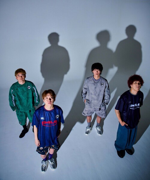 UMBRO/アンブロ UMBRO × 04 Limited Sazabys ナイロンプルオーバー