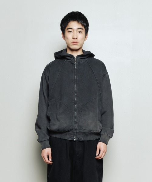 bal(バル)の「FADE COTTON ZIP HOODIE SWEAT(パーカー・メンズ・ブラック/ブラウン/レッド・3/2/1)」の2枚目の写真