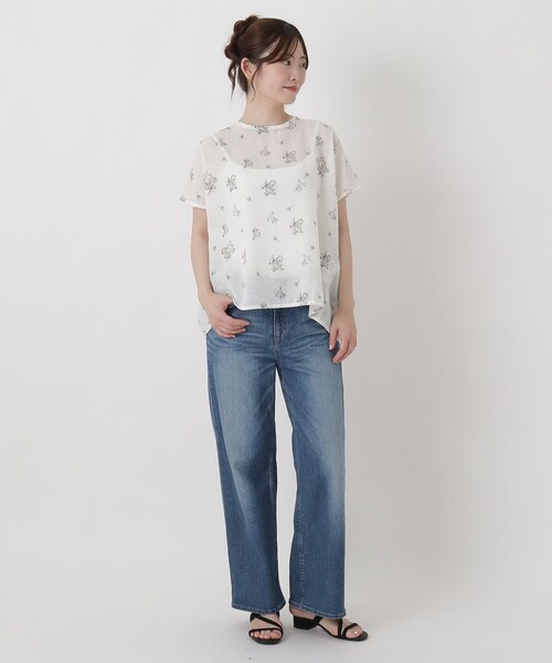 one'sterrace(ワンズテラス)の「綿麻 手書き風花柄プリントブラウス(シャツ/ブラウス・レディース・ブルー系その他7/オレンジ系その他5/ホワイト系9/ブラック系8/カーキ系5・02)」の19枚目の写真