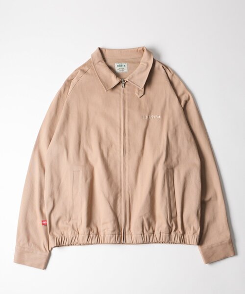 WHO'S WHO gallery(フーズフーギャラリー)の「【KOOKY‘N】ステンカラージップジャケット(ブルゾン・メンズ・ネイビー/チャコールグレー/サンドベージュ・FREE)」の2枚目の写真