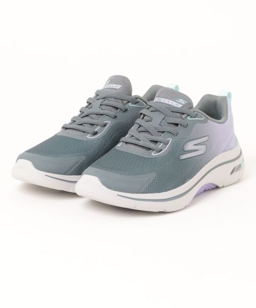 SKECHERS(スケッチャーズ)の「SKECHERS スケッチャーズ GO WALK ARCH FIT 2.0-CASSY【ワイド/幅広4E】レディーススニーカー(ゴーウォークアーチフィット2.0) 125346W(スニーカー・レディース・ブラック系その他/パープル系その他/グレー系その他・22.5cm/23.0cm/23.5cm/24.0cm/24.5cm/25.0cm)」の2枚目の写真