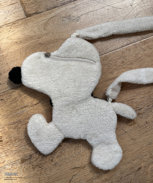 SNOOPY（スヌーピー）の「【PEANUTS】ラメボアダイカットポシェット（ショルダーバッグ・レディース・ブラック/ブラウン・FREE）」の14枚目の写真
