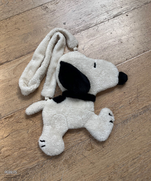 SNOOPY（スヌーピー）の「【PEANUTS】ラメボアダイカットポシェット（ショルダーバッグ・レディース・ブラック/ブラウン・FREE）」の15枚目の写真