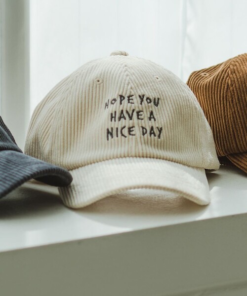 BRANSHES(ブランシェス)の「コーデュロイロゴキャップ(キャップ・キッズ・チャコールグレー/キャメル/アイボリー・L/M)」の18枚目の写真