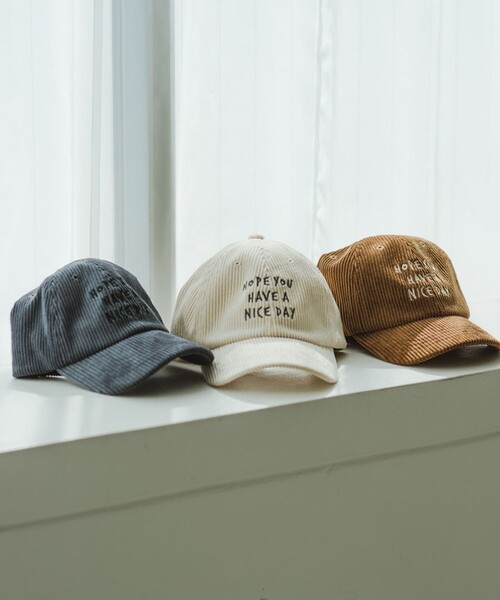 BRANSHES(ブランシェス)の「コーデュロイロゴキャップ(キャップ・キッズ・チャコールグレー/キャメル/アイボリー・L/M)」の19枚目の写真